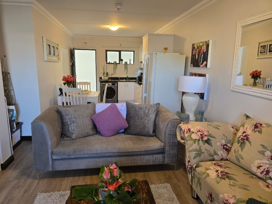 2 Bedroom Property for Sale in Buh Rein Estate Western Cape